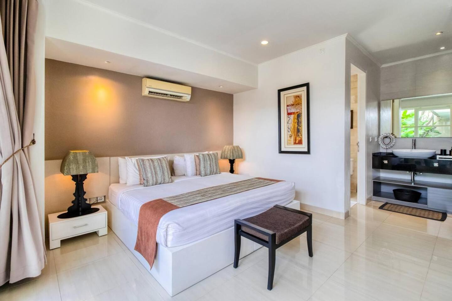 Villa Private 2 Bed Pool In Bustling Petitenget *