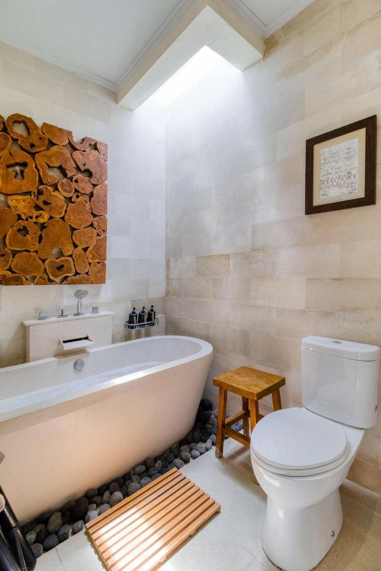 Private 2 Bed Pool In Bustling Petitenget *